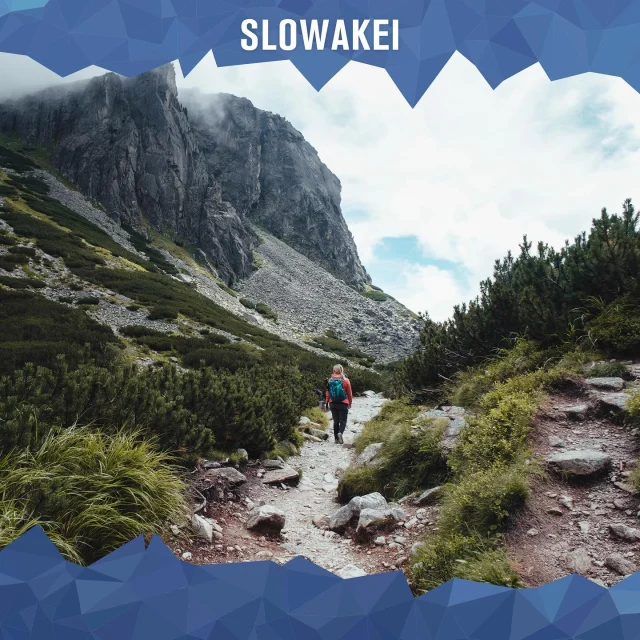 2/3 zu Folge 119: Wandern in der Slowakei mit @gepackt_und_los geht’s auch für uns los, aber halt nur akustisch.
Janine berichtet von ihrer Reise durch die Slowakei und wo man besonders gut wandern gehen kann. @143dominik kommt auch mal wieder zu Wort und das im Rahmen eines Einspielers, denn er hat ein Auslandssemester in der Slowakei gemacht und hat für uns sehr viele tolle Städte- und Wandertipps ☝️